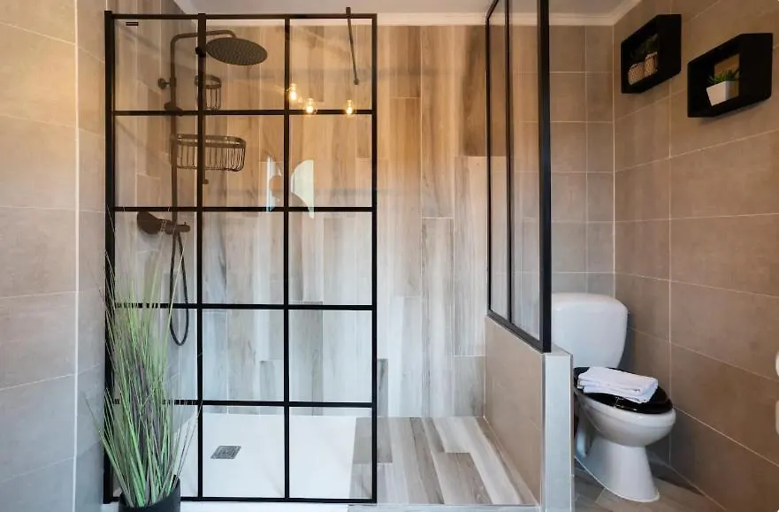 Les Rives Montans Apartment