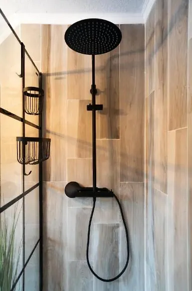 Les Rives Montans Apartment